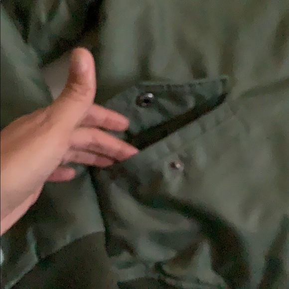 Hollister Army Green Jacket. Junior size Medium - Picture 6 of 7